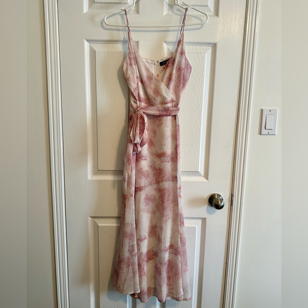 Dynamite Printed Midi Wrap Dress